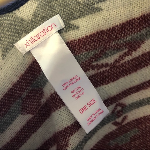 Xhilaration Red Gray Boho Tribal Fringe Poncho Cardigan Sweater One Size New - Picture 5 of 5